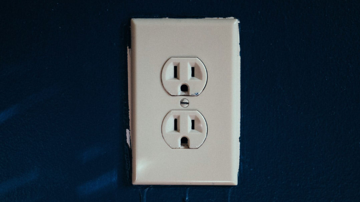 Top Reasons to Hire an Electrical Contractor For Your Residential Project